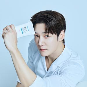 최진혁 PICK 오제닉스 바이오폴릭 탈모증상 완화 기능성 헤어 앰플 헤어 토닉 두피 토닉 100ml