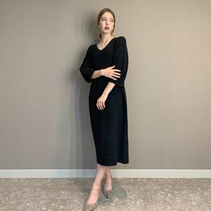 [파슨스] Puff.Knit Dress_Black     [PYPQ0NO01]