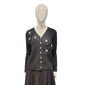 [페이지플린]플리워 진주장식 브이넥 가디건(F5ACA001A)