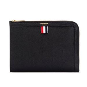 톰브라운 가방 클러치 탭 폴리오 MAC072A 00198 001