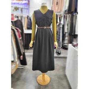 밸리걸 세이브존01 가을 벨티드 핀턱 민소매 롱원피스 612910