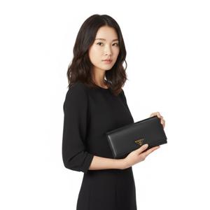배송 프라다 장지갑 사피아노 금장 블랙 여성 1MH132 QHH