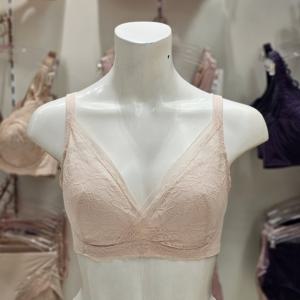 [트라이엄프] 퍼펙트 커버 노와이어 브라 TEWBR232