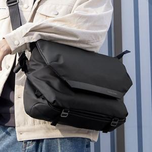 [마크라이든]MR0165C 캐주얼 대용량 자석버클 크로스백 메신저백