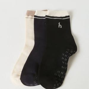 [헤지스] 아이보리 라인배색 여성중목양말3종세트 HISS5F229IV