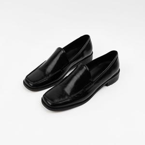 [신난다슈] 여성 로퍼 단화 3cm 여자 플랫 구두 펌프스 발편한 낮은굽 사각코 LO252328 블랙