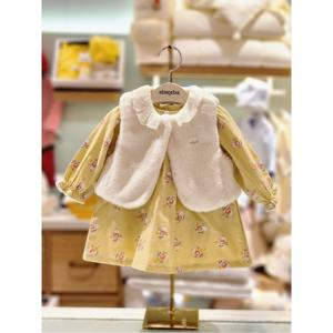 압소바 HK 크리미 퍼조끼 OP SET (23FW) (AY725403A)