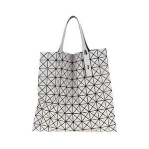 바오바오 토트백 BB48AG50311 LIGHT GREY DOM