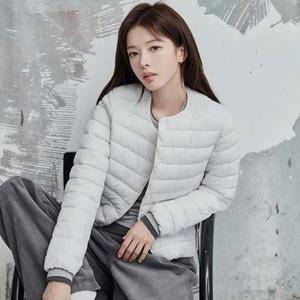 [지오다노]여성 라운드넥/브이넥 경량 퀼팅 패딩 자켓 375913/05375913