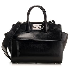 26 SS 페라가모 스튜디오 Studio 소프트 레더 탑핸들 토트백 218339775117