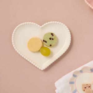 [모던하우스] 러브소르베 하트형태 접시 L17.8 화이트