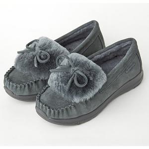 [백화점][베어파우(슈즈)][여성] CAROL 캐롤 4CM 소가죽 리본 방한 모카신 차콜 3999049QD-W