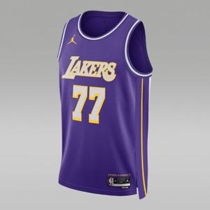 나이키나시티 GQT HM4877-506 로스앤젤레스 레이커스 2025/26 스테이트먼트 에디션 남성 드라이 핏 NBA 스윙맨 저지