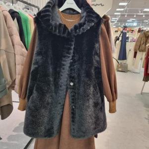 라티움 HC34 페이크 퍼 롱 조끼 T2443VT02