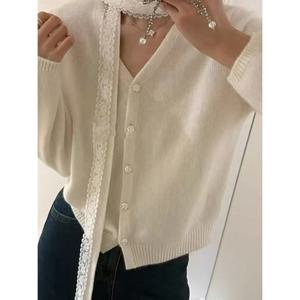 [예쎄][예쎄] 레이스 초커장식 V넥 니트 가디건 (S5SCD012A)