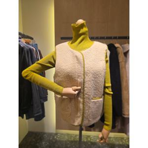 [러브앤쇼] 컬러배색 플리스 베스트 GCFMGVT09