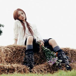 [써스데이아일랜드][여성]플라워 시스루 터틀넥 티셔츠(T256MTS132W)