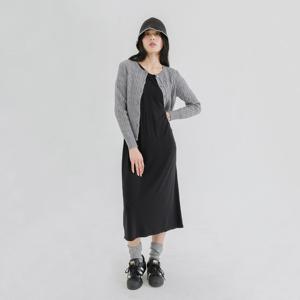 [[세컨스킨]] 심리스 모달 루즈핏 하프슬리브 롱 드레스_SD4002