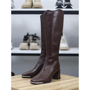 바이로쏘 세이브존06 스퀘어 토 청키힐 뒷지퍼 7.5cm 롱부츠 (BY)24S12214BI2