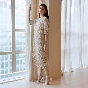 [요이츠]오리가미 텍스처 플리츠 원피스_YJ04WNPOP03_BE1