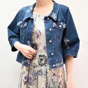 [비꼴리끄(여성)]쿨 데님 자수 숏자켓 B242DJ2040