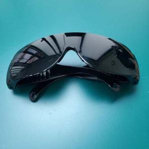 용접안경 용접보안경 산업용고글 고글보안경 작업용고 용접안경 용접보안경 산업용고글 작업용고글 고글보안경