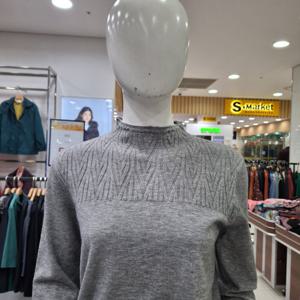 [피에이티]조직변형 목크넥 스웨터  1L83482-1US