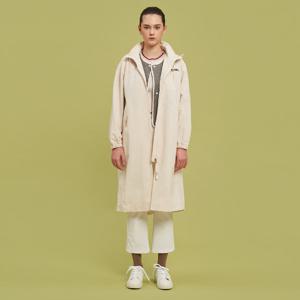 플레이블 여성 등판 로고 바람막이 후드 롱 점퍼 MW3SM004_CRM