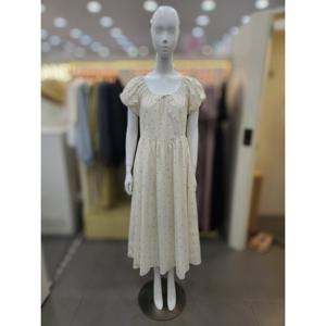 [플라스틱아일랜드]퍼프 소매 핏 앤 플레어원피스PR7XB0O3_DJ