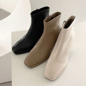 베이지 홀릭 HSM016 여자 부츠 가을 겨울 구두 예쁜 겨울신발