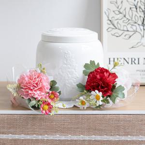 카네이션 성묘 꽃다발 조화 한송이 코사지 20cm 2컬러 납골당 산소 추모 장식 수목장