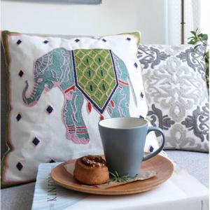 레토 믹스 자수쿠션