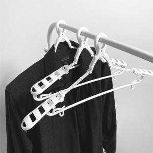 남녀공용 니트 논슬립 어깨뿔 방지 온가족 길이조절 옷걸이