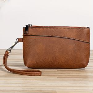 TEMU 지퍼가 있는 빈티지 스타일의 클러치 백 한 개. 휴대폰을 위한 지갑으로 사용할 수 있는 손목 스트랩 클러치 가방입니다. 반두유 소재로 제작되었으며, 작은 사각 동전 지갑과 손목 스트랩이 포함되어 있습니다. 여성용 비즈니스 지갑입니다.