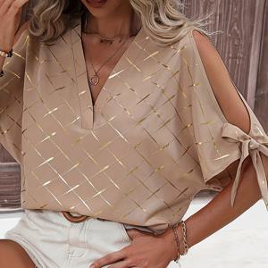 TEMU 여성용 100% 폴리에스테르 짠 셔츠, 올 시즌 우아한 스타일의 우아한 V넥 체크 블라우스 - 어깨 오픈 디테일, 편안한 맞춤형 피팅, 직장용 옷장 필수품, 선물용으로 적합합니다.
