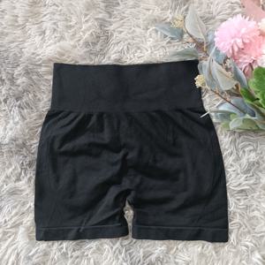 TEMU 여성용 스타일리시 심리스 피트니스 요가 반바지