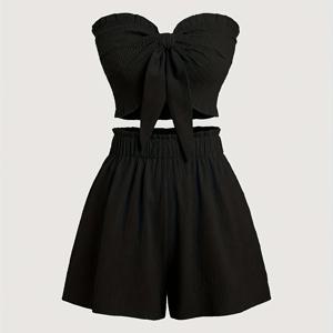 TEMU 플러스 사이즈 - 바캉스 스타일, 심플하고 클래식한 타이형 상의와 루즈핏 러플 반바지의 투피스 세트로 캐주얼룩 연출.