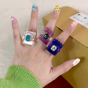 TEMU 유니크한 투명한 사탕색 불규칙 사각형 레진 반지 3개 세트