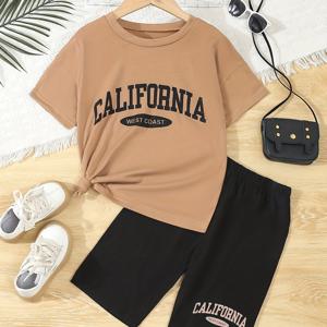 TEMU 여아용 여름 세트: 레트로 레터 프린트 티셔츠, 반팔 캐주얼 루즈핏 라운드넥 상의와 슬림핏 프린팅 팬츠 투피스 아웃핏, 야외 활동에 완벽한