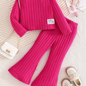 TEMU 세련된 라운드넥 상의와 플레어 팬츠의 투피스 세트는 우아하고 귀여운 데일리 아웃도어룩에 완벽합니다. 여아용 의류의 새로운 가을 컬렉션으로, 선물용으로 이상적이며, 야외 활동에 적합합니다.