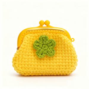 TEMU 친절한 스타일의 수제 코바늘 코인 지갑. 친구에게 선물하기에 완벽합니다. 무선 이어폰, 휴대폰 충전기, 립스틱, 작은 화장품 샘플, 동전을 보관할 수 있습니다. 작은 소품을 정리하기 위한 순수한 수공예 뜨개질 용품입니다.
