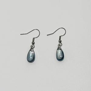 TEMU 세련되고 우아한 다크 그레이 판타지 귀걸이. 간편하고 독특한 디자인으로 파티에 적합합니다. 남녀 모두에게 친숙하며, 일상복, 파티, 뮤직 페스티벌, 휴가, 결혼식에 완벽합니다.