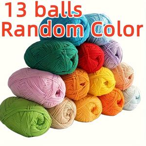 TEMU 13볼의 부드럽고 털실, 다양한 색상의 혼합으로 구성되어 뜨개질 및 코바늘 뜨개질 프로젝트에 적합합니다. 아크릴 80% 및 폴리에스터 20%로 제작되었으며, 초보자들이 뜨개질 담요, 스웨터, 스카프를 만들기에 완벽합니다.