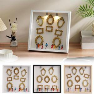 창의적인 DIY 미니 박물관 실루엣 박스 동굴 클럽 조각품 8개의 우아한 금색 액자와 수제 피규어 포함