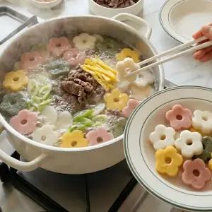 국내산 쌀 천연색상 예쁜 꽃 모양 떡국떡 1kg