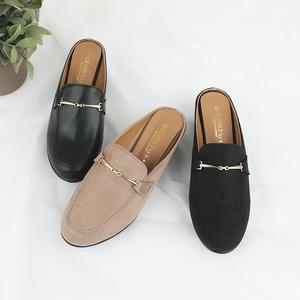 제이슈 2가지소재 소유 통굽 블로퍼 2컬러 5cm굽