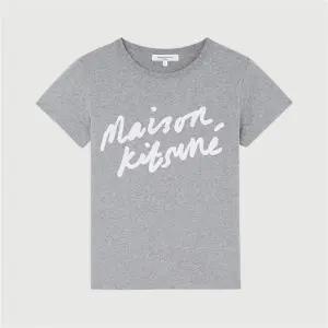 메종키츠네 핸드라이팅 클래식 반팔 티셔츠 AW00104KJ0005 GRM