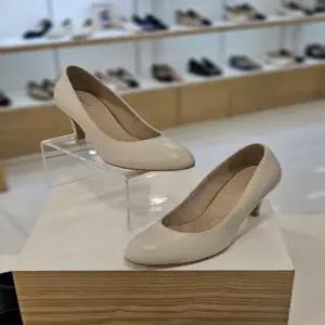 [미소페][미소페] by미소페 여성 베이직 라운드토 펌프스 (7cm) 112411008 (P003754877)