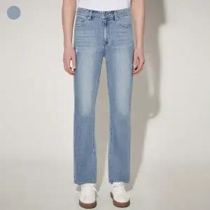 [GUESS]게스진 남성 저온스 연청 스트레이트(MP2D9032)