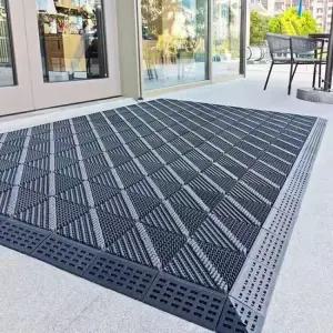 픽온 조립식바닥매트 입구매트 빌딩 건물 바닥재 방수 욕실 주차장 현장 발판